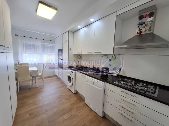 Apartamento T2 para Venda em Salvaterra de Magos e Foros de Salvaterra Foto 7