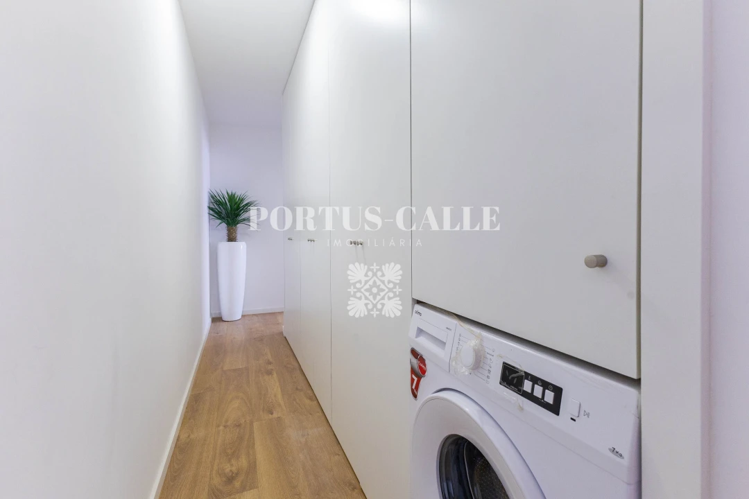 Apartamento T1 para Venda em Aldoar, Foz do Douro e Nevogilde Foto 15
