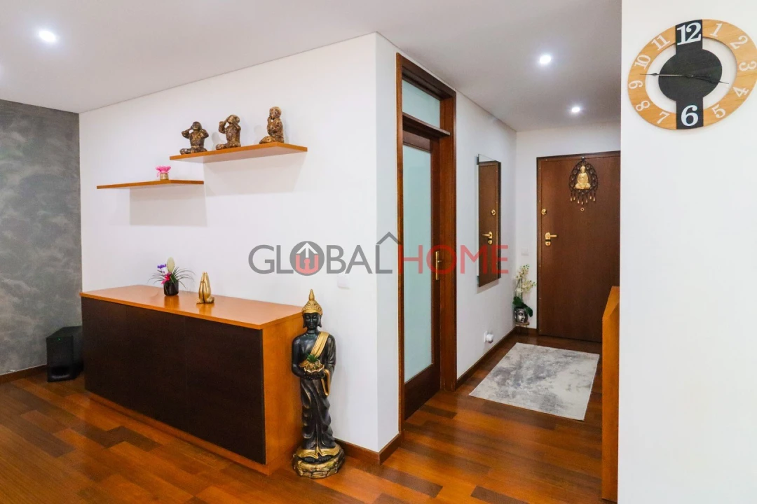 Apartamento T2 para Venda em Rio Tinto Foto 19