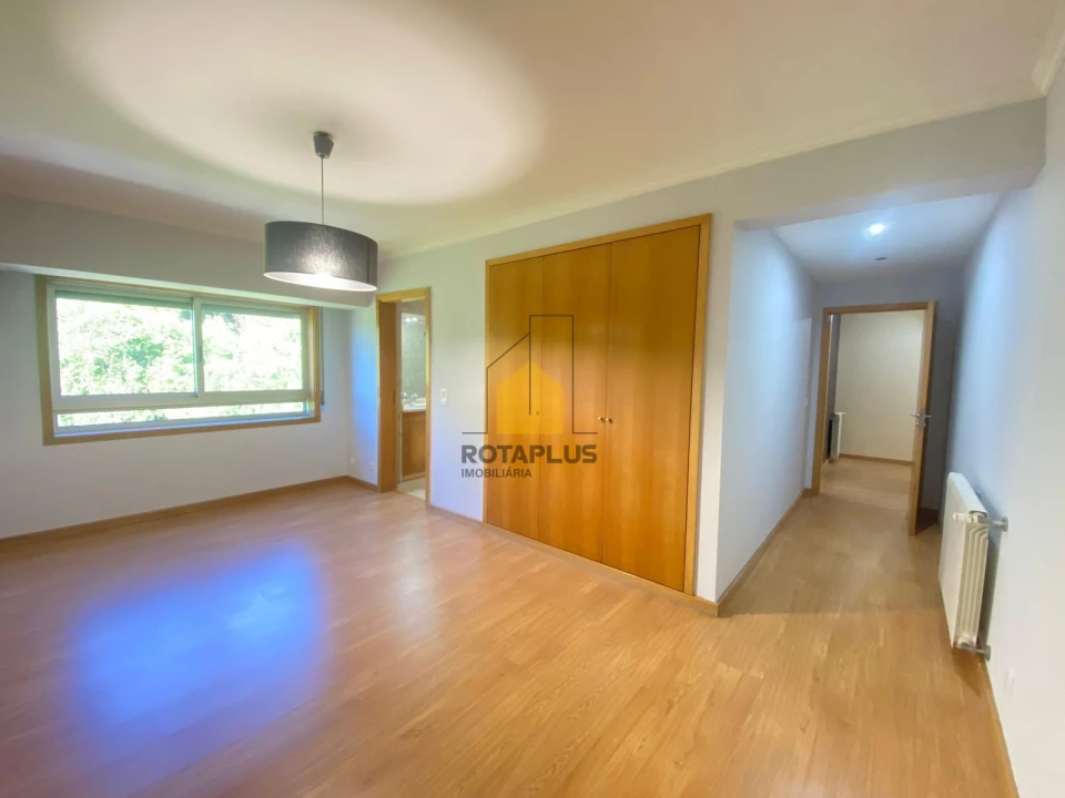 Apartamento T2 para Venda em Vila Nova da Telha Foto 14