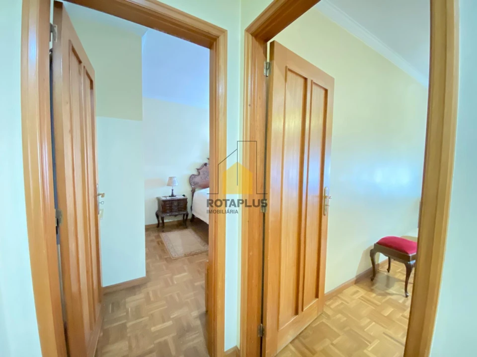 Apartamento T2 para Venda em Cidade da Maia Foto 16