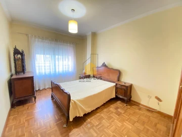 Apartamento T2 para Venda em Cidade da Maia
