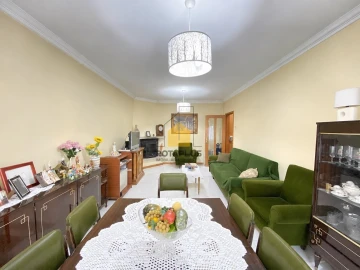 Apartamento T2 para Venda em Cidade da Maia