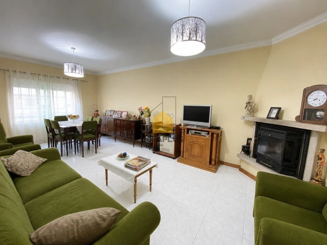 Apartamento T2 para Venda em Cidade da Maia Foto 9
