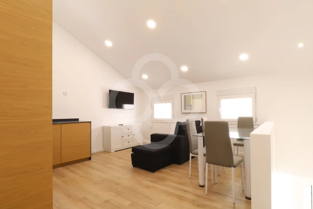 Apartamento T1 para Venda em Arroios Foto 2