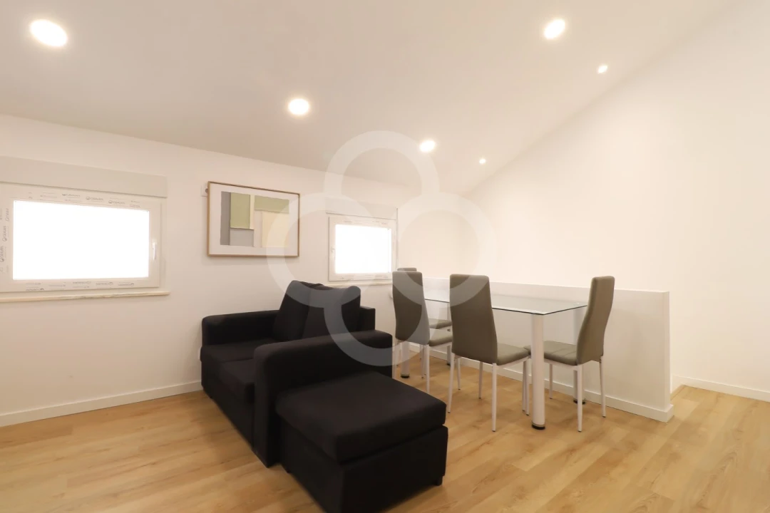 Apartamento T1 para Venda em Arroios Foto 3