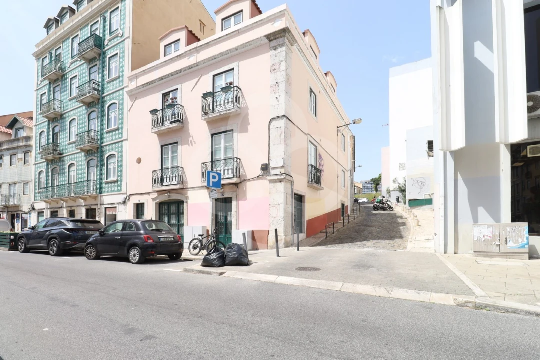 Apartamento T1 para Venda em Arroios Foto 8