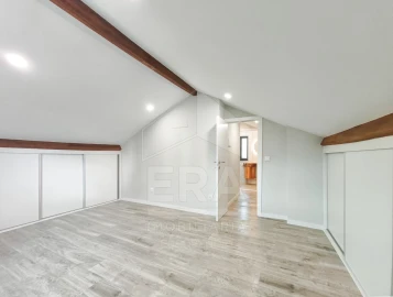 Moradia T2 para Venda em Vila de Punhe