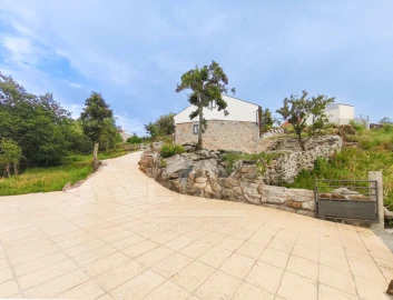 Moradia T2 para Venda em Vila de Punhe
