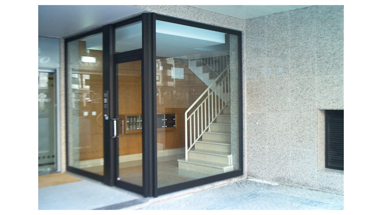 Escritório para Arrendamento em São Domingos de Benfica Foto 9