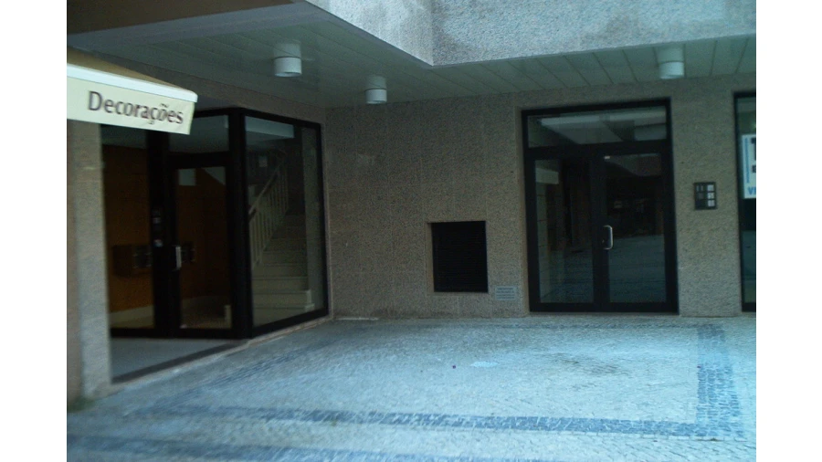 Escritório para Arrendamento em São Domingos de Benfica Foto 7