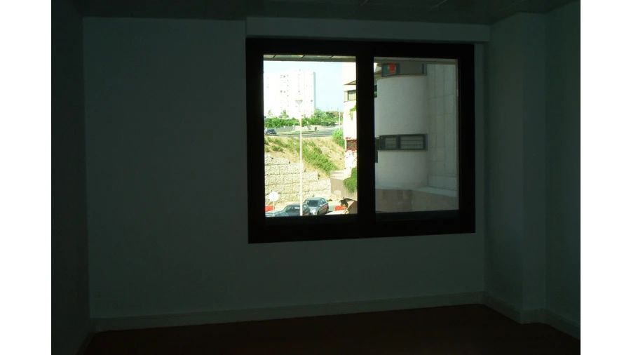 Escritório para Arrendamento em São Domingos de Benfica Foto 3