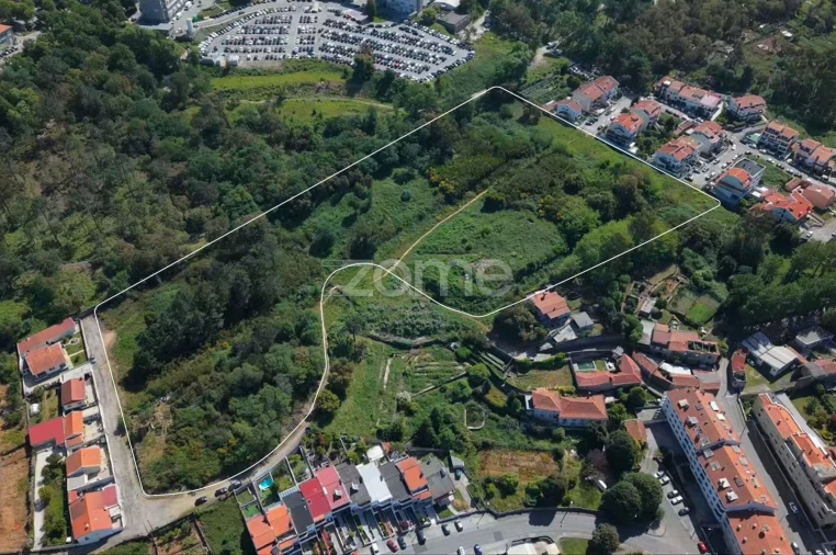 Terreno para Venda em Mafamude e Vilar do Paraíso Foto 2