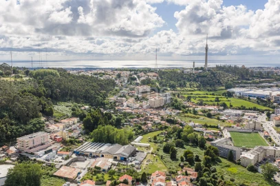 Prédio para Venda em Oliveira do Douro