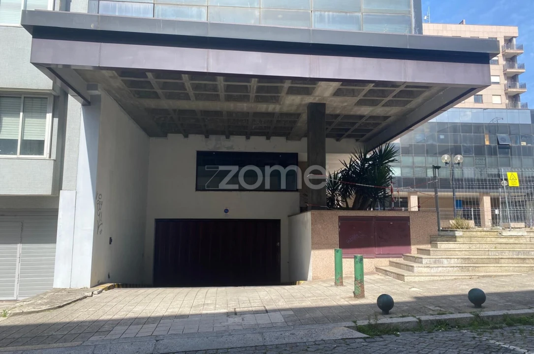Garagem para Arrendamento em Cedofeita, Santo Ildefonso, Sé, Miragaia, São Nicolau e Vitória Foto 4