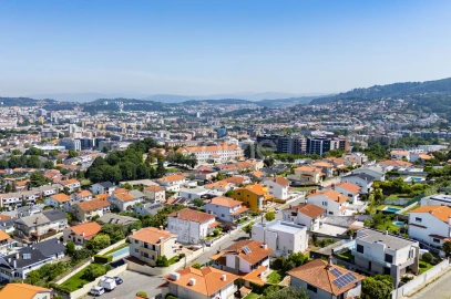 Moradia T5 para Venda em Nogueira, Fraião e Lamaçães