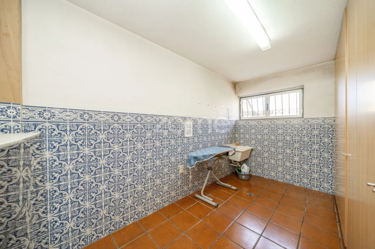 Moradia T5 para Venda em Nogueira, Fraião e Lamaçães Foto 40