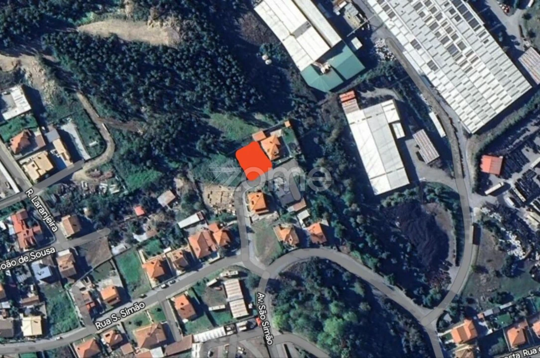 Terreno para Venda em Penafiel Foto 1