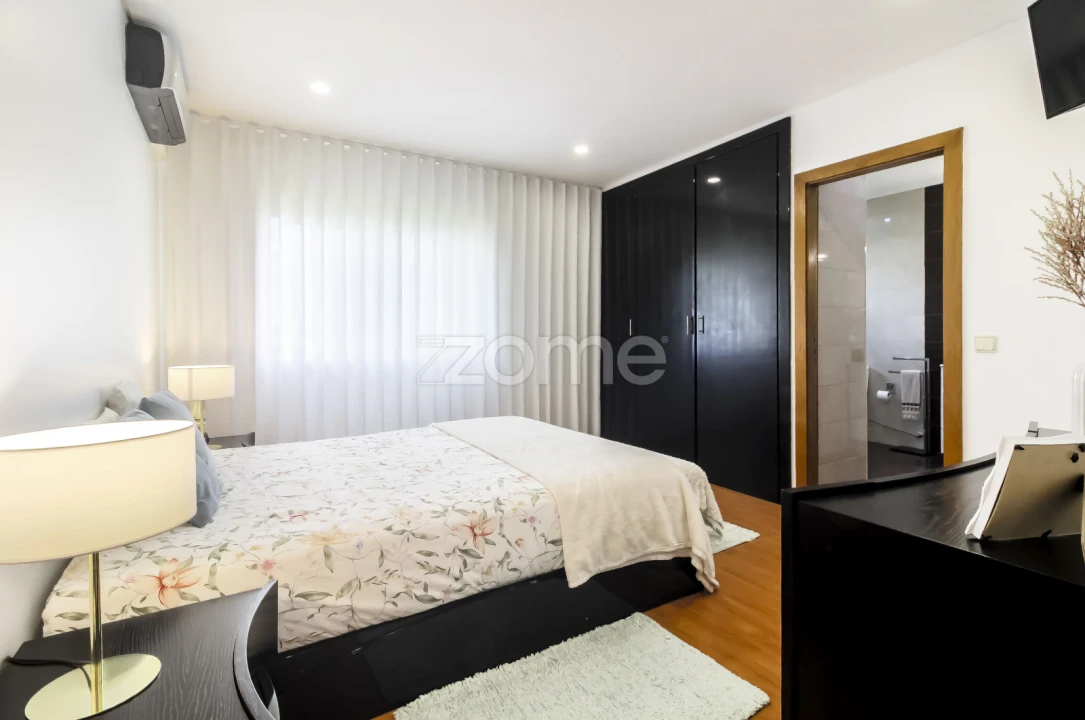 Apartamento T3 para Venda em Aguas Santas Foto 19
