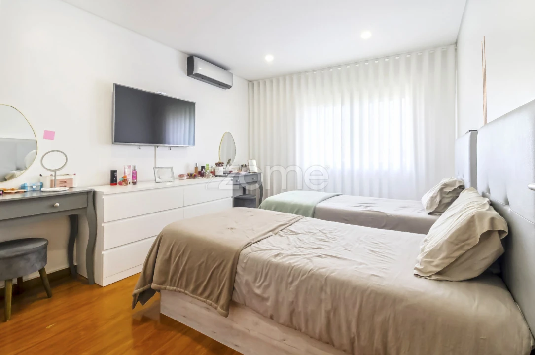 Apartamento T3 para Venda em Aguas Santas Foto 17