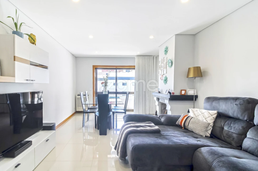 Apartamento T3 para Venda em Aguas Santas Foto 5
