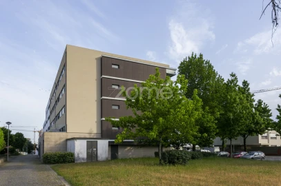 Apartamento T3 para Arrendamento em Moreira