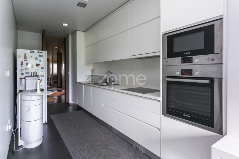 Apartamento T3 para Arrendamento em Moreira Foto 12