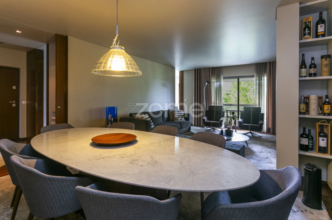 Apartamento T3 para Arrendamento em Moreira Foto 3