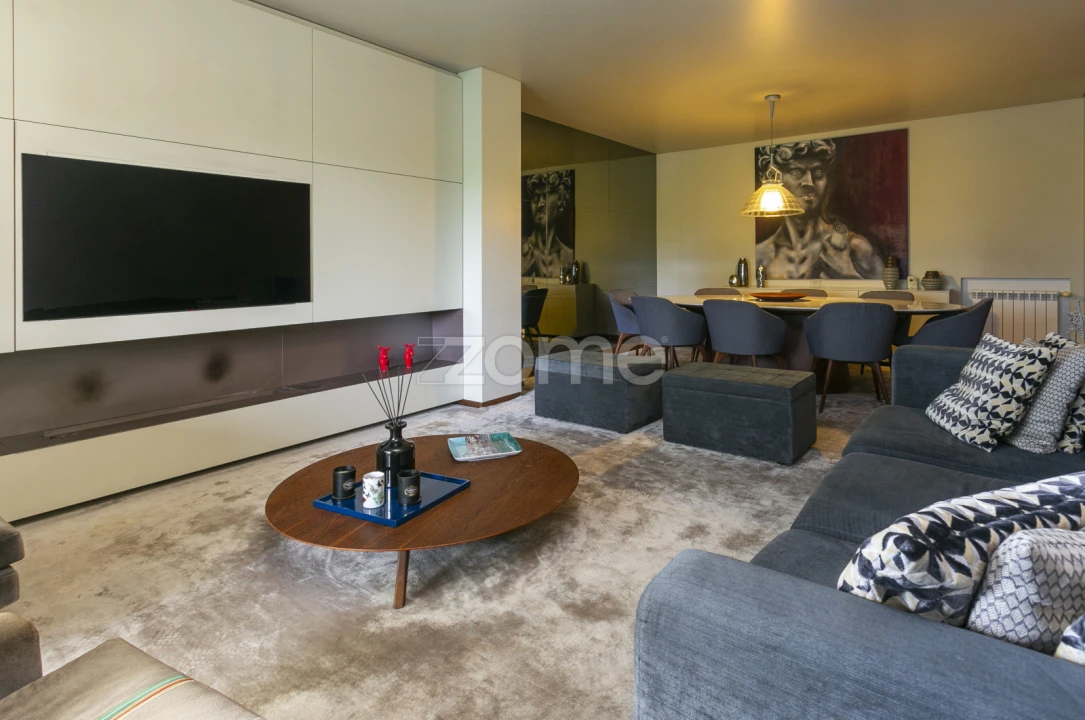 Apartamento T3 para Arrendamento em Moreira Foto 6