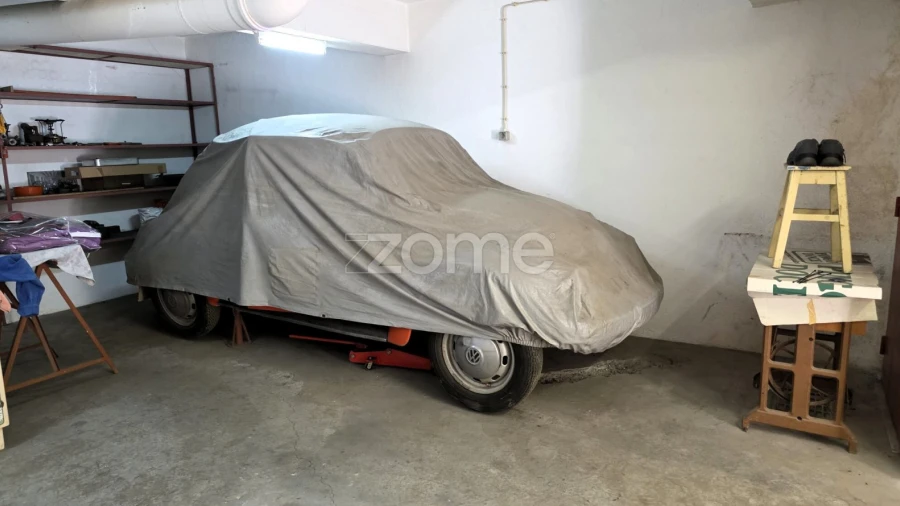 Garagem para Venda em Alverca do Ribatejo e Sobralinho