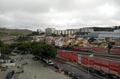 Apartamento T2 para Arrendamento em Cacém e São Marcos