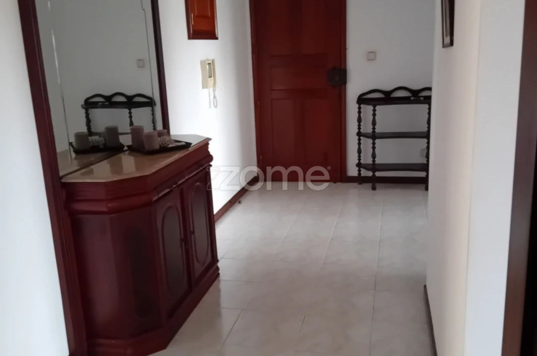Apartamento T2 para Arrendamento em Cacém e São Marcos Foto 3