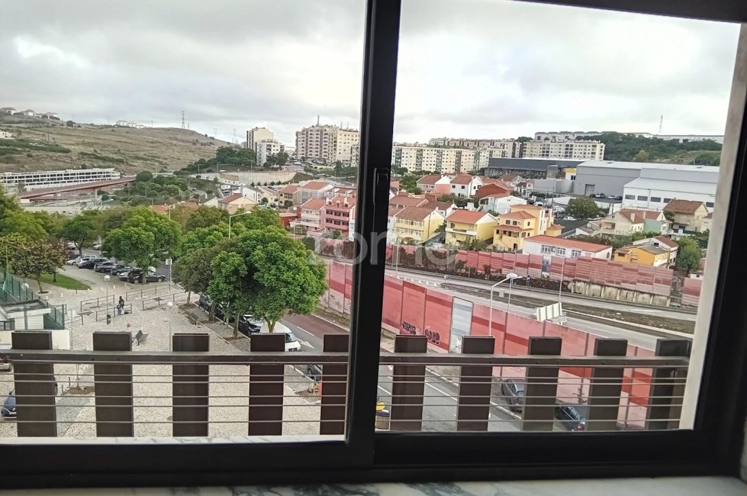 Apartamento T2 para Arrendamento em Cacém e São Marcos Foto 7