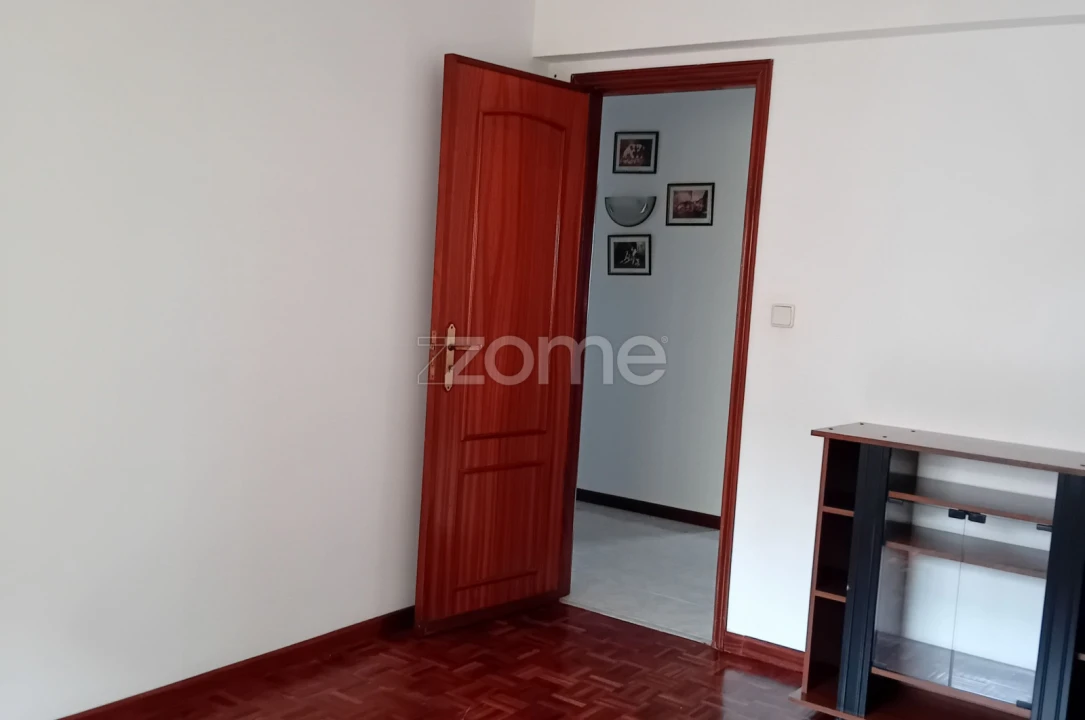 Apartamento T2 para Arrendamento em Cacém e São Marcos Foto 14