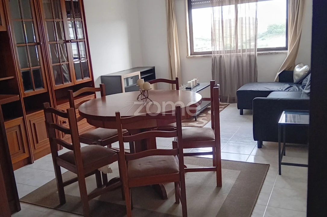 Apartamento T2 para Arrendamento em Cacém e São Marcos Foto 9