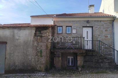 Moradia T3 para Venda em Lamosa