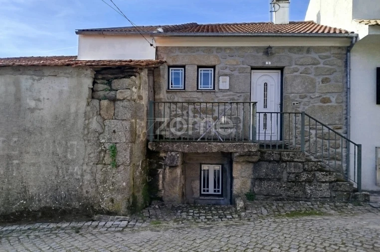 Moradia T3 para Venda em Lamosa Foto 5