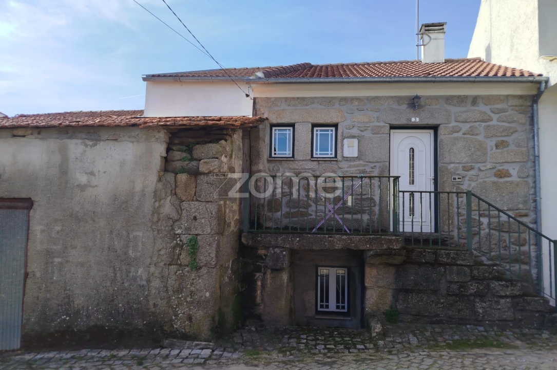 Moradia T3 para Venda em Lamosa Foto 3