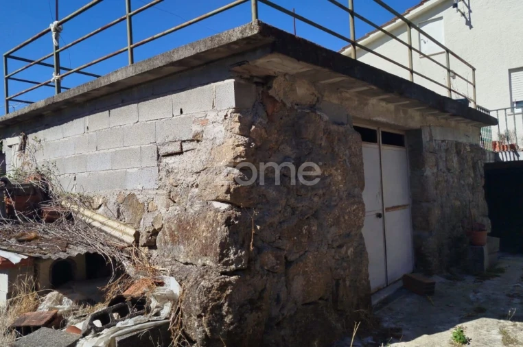 Moradia T5 para Venda em São Cipriano e Vil de Souto Foto 13