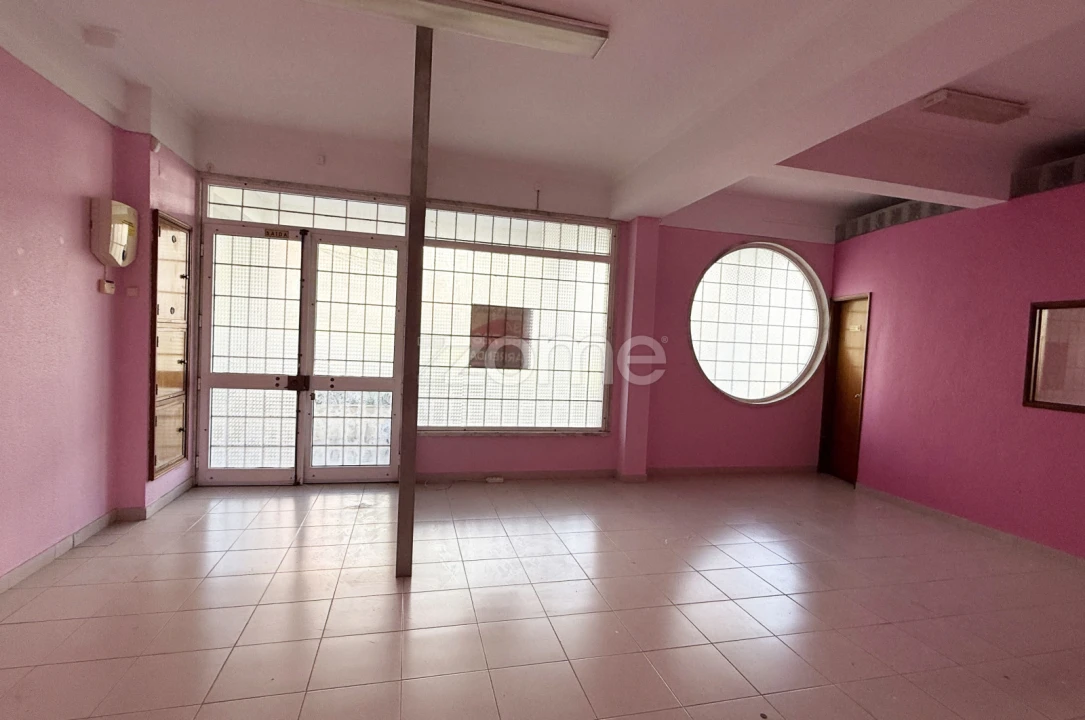Negócio para Arrendamento em Barcarena Foto 11