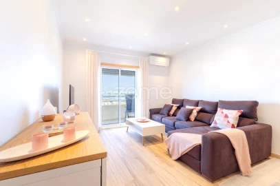 Apartamento T2 para Venda em Estômbar e Parchal