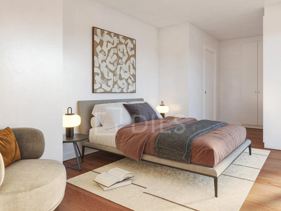 Apartamento T4 para Venda em Campanhã Foto 5