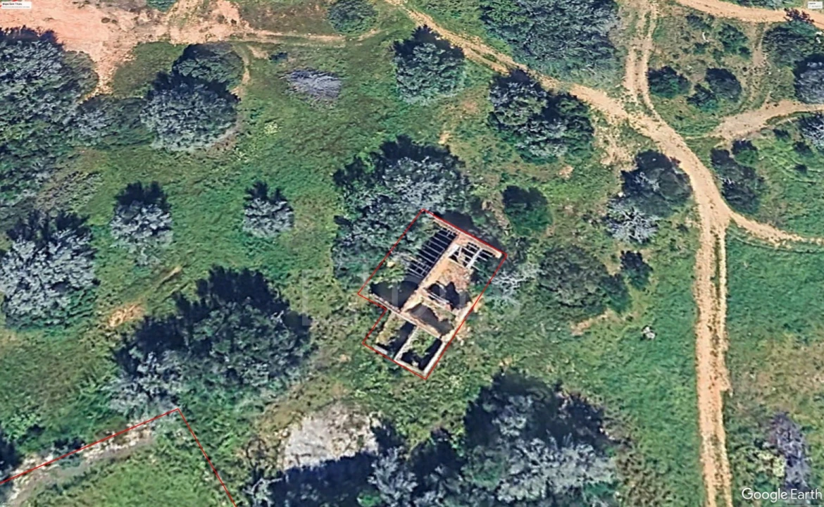 Terreno para Venda em Alvor Foto 4