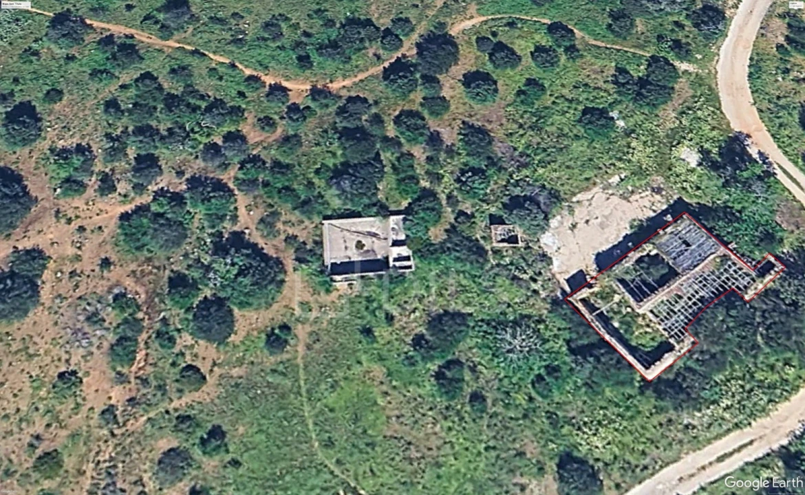 Terreno para Venda em Alvor Foto 7