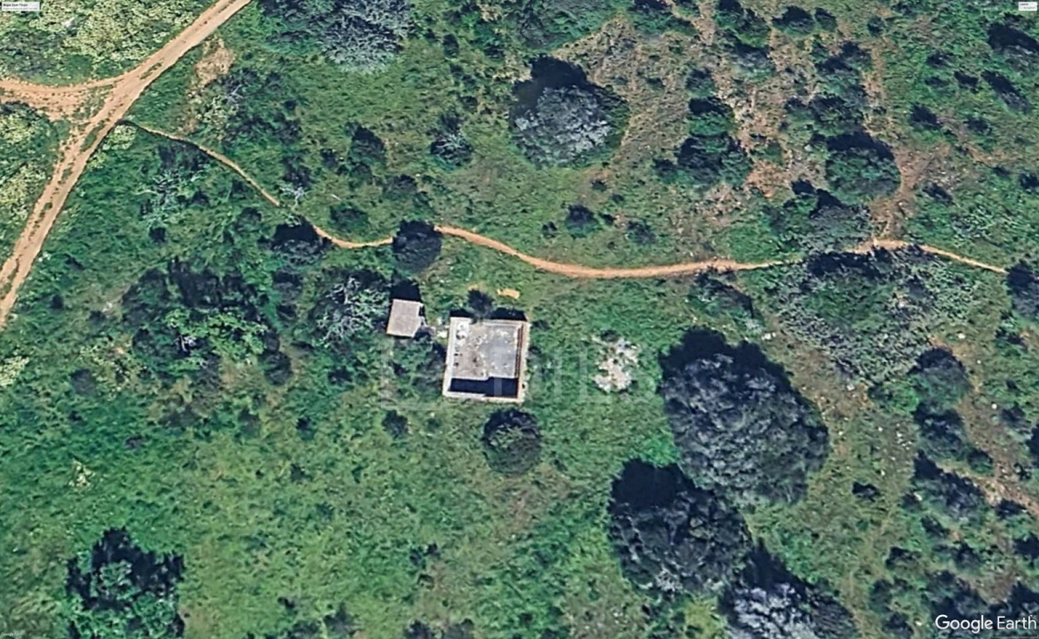 Terreno para Venda em Alvor Foto 8