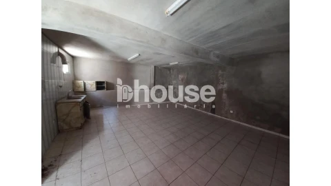 Moradia T3 para Venda em Valpaços e Sanfins