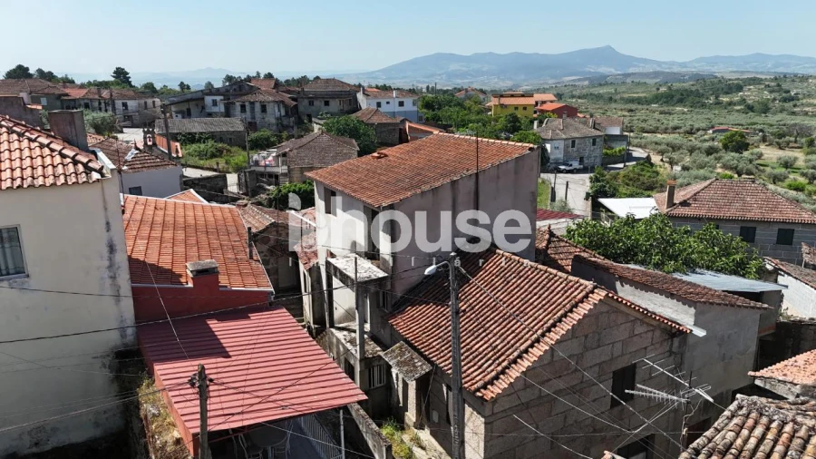 Moradia T3 para Venda em Valpaços e Sanfins Foto 2