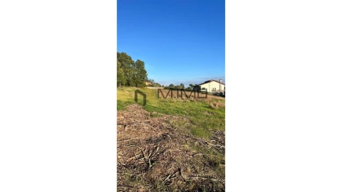 Terreno para Venda em Buarcos