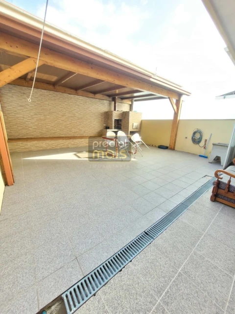 Moradia T3 para Venda em Nine