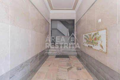 Apartamento T3 para Venda em Laranjeiro e Feijó